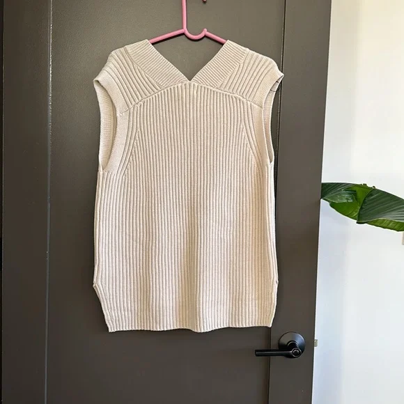 Cream cable knit sweater - Picture 4 of 7